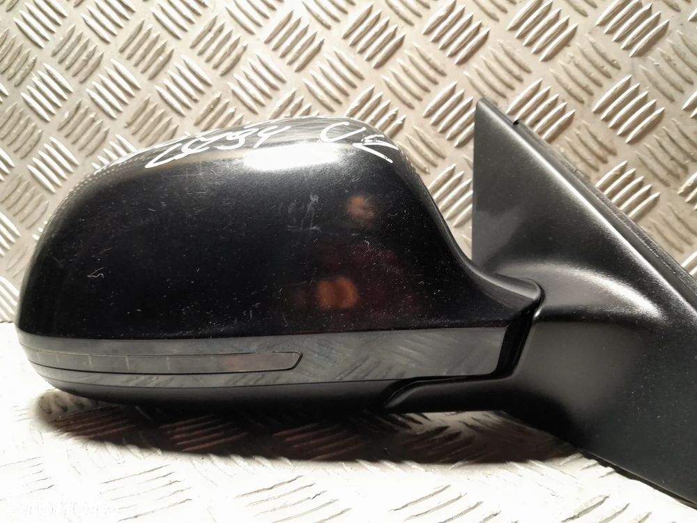 AUDI A4 B8 LUSTERKO PRAWE PRZEDNIE PRAWY PRZÓD KOLOR: LZ9Y UK - 3