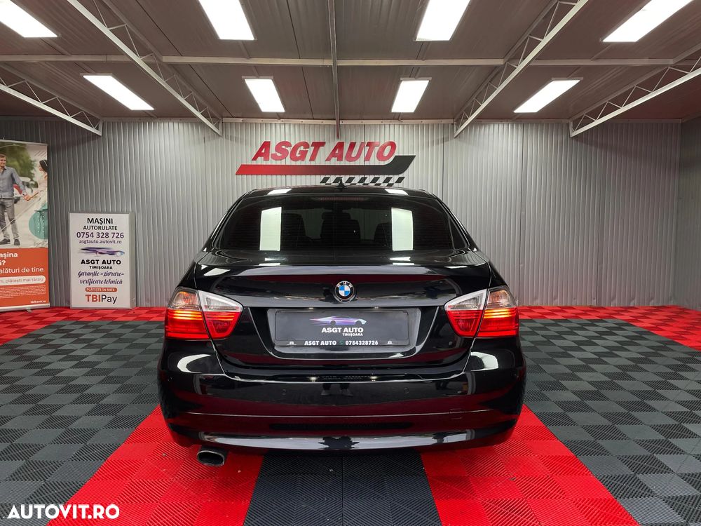 BMW Seria 3 318d - 6