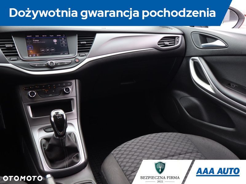 Opel Astra - 9