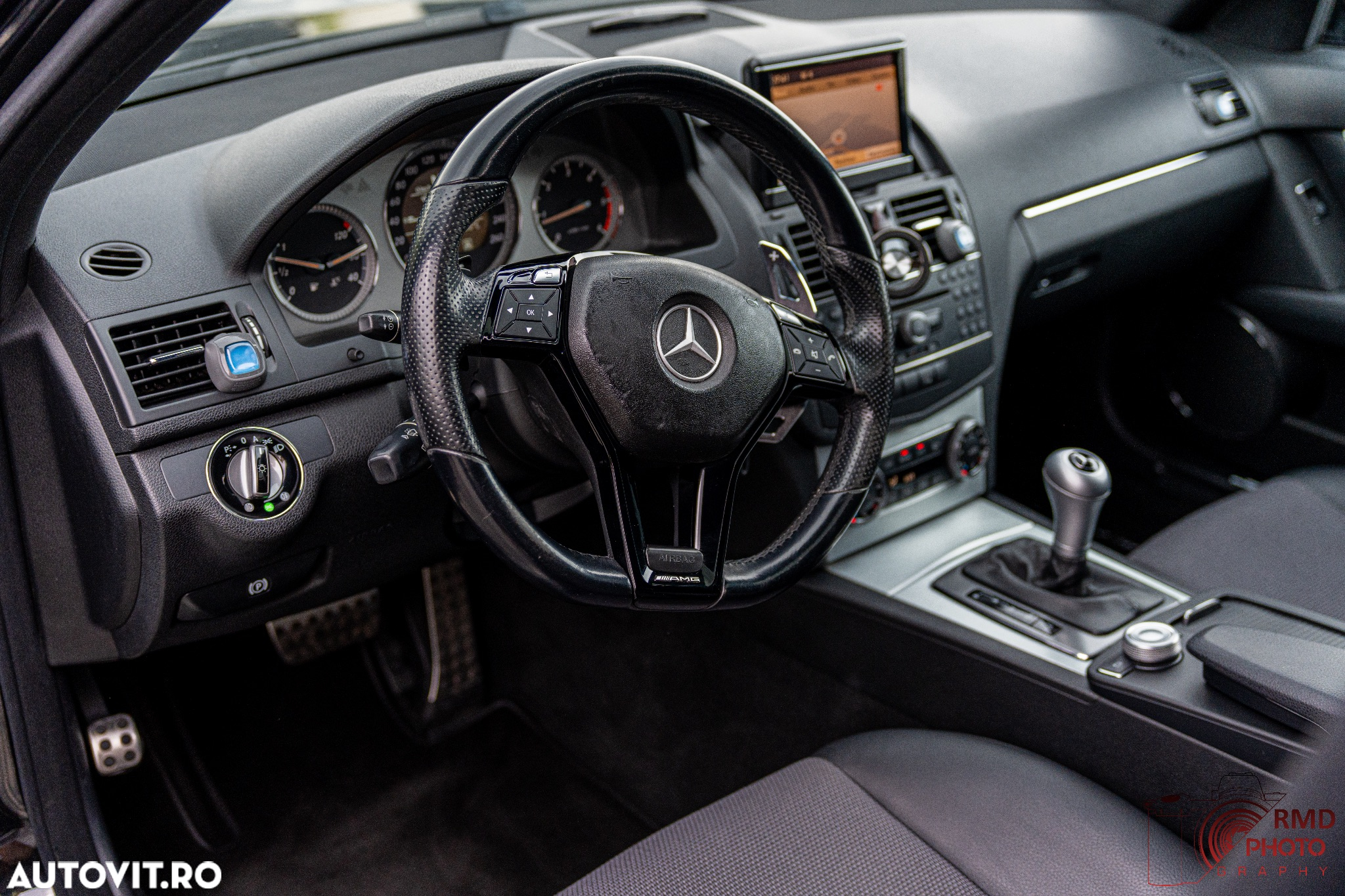 Mercedes-Benz C - 21