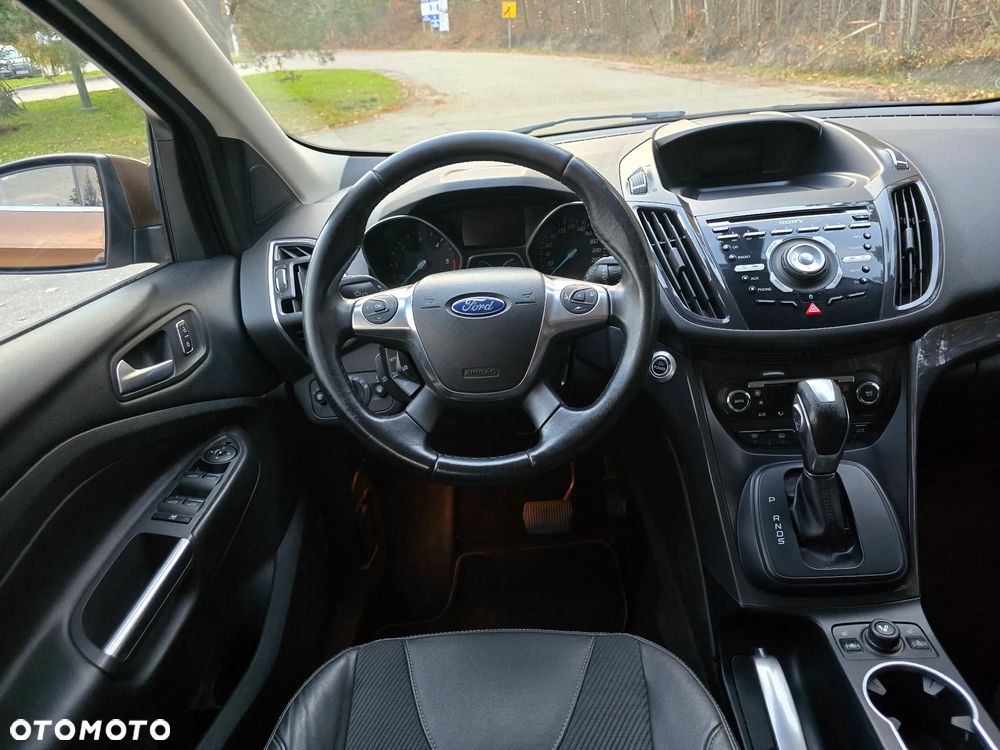 Ford Kuga 2.0 TDCi 4x4 Titanium - 19