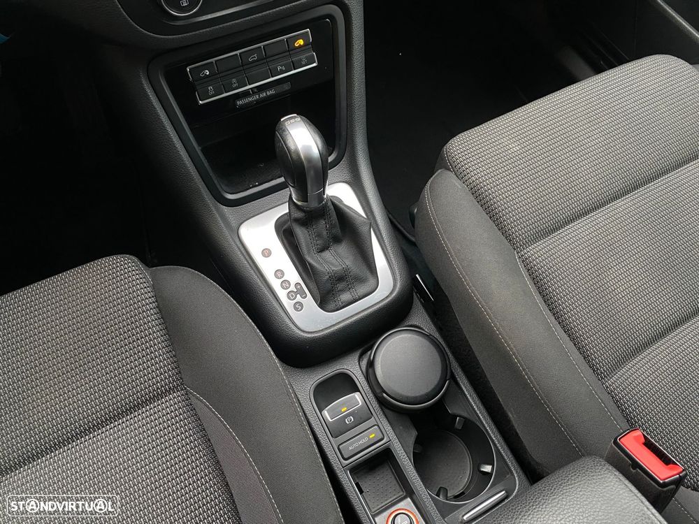 VW Sharan 2.0 TDI Confortline DSG - 16