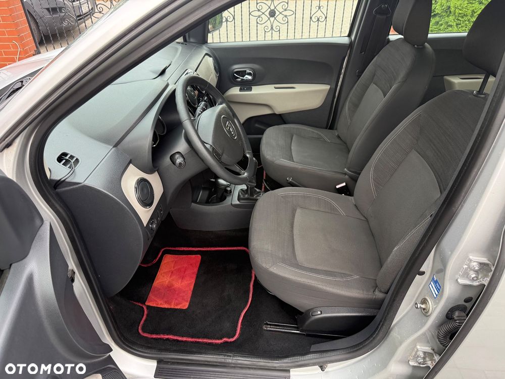Dacia Lodgy 1.6 Laureate - 12