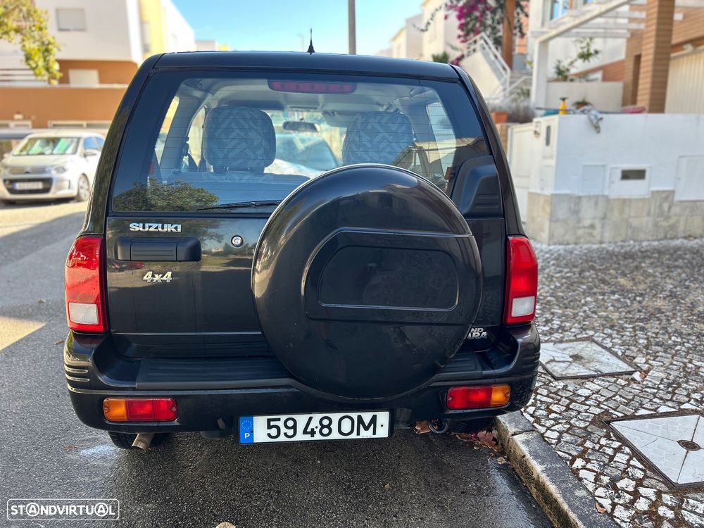 Suzuki Grand Vitara Metal Top 1.6 L - 6