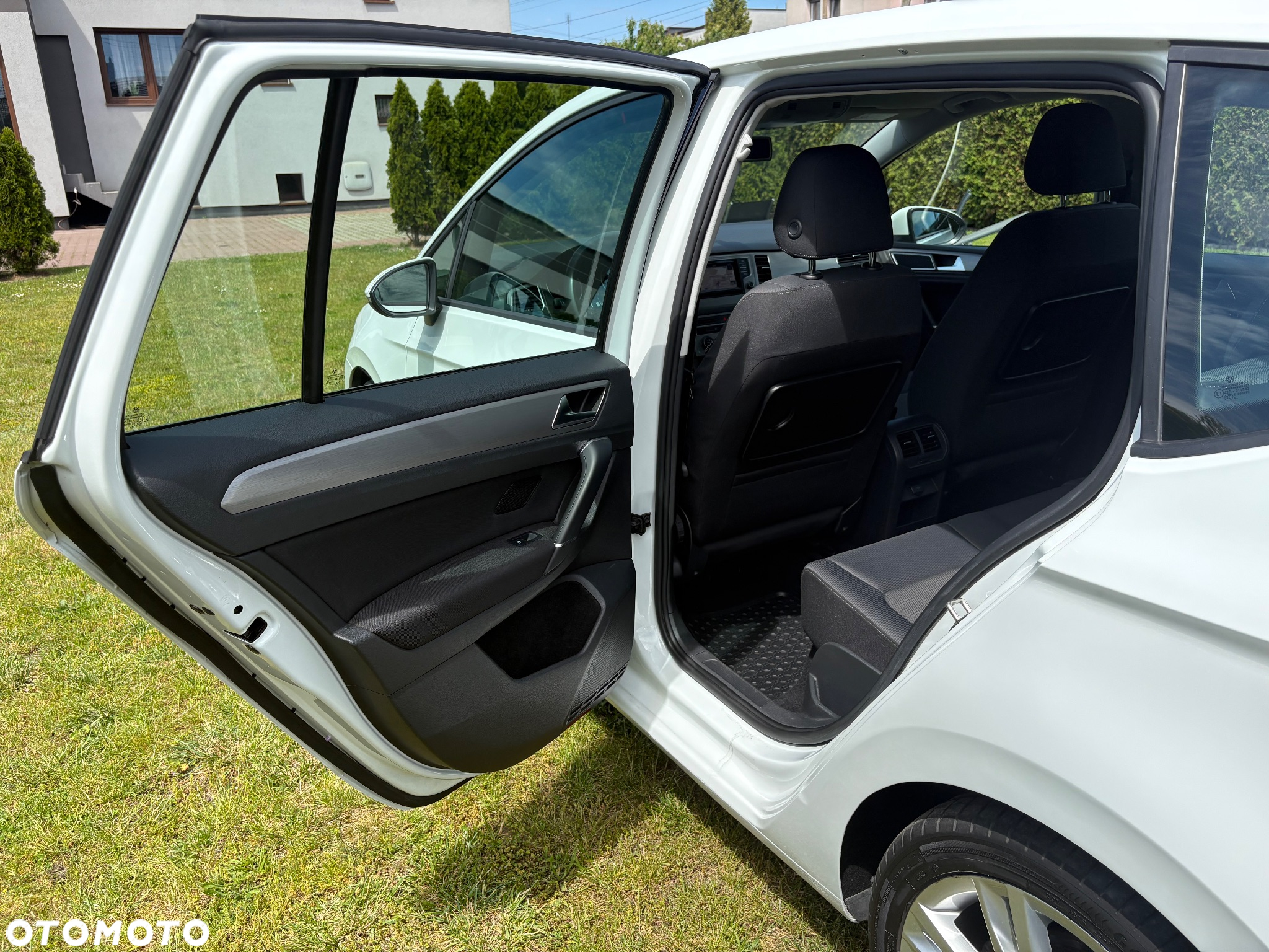 Volkswagen Golf Sportsvan 1.4 TSI (BlueMotion Technology) Comfortline - 18