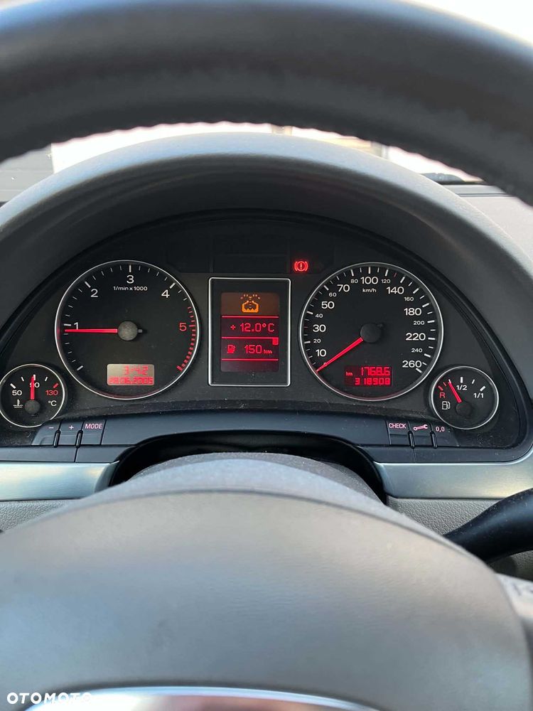 Audi A4 Avant - 7