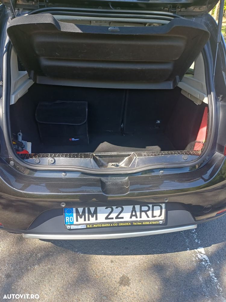 Dacia Sandero Stepway - 12