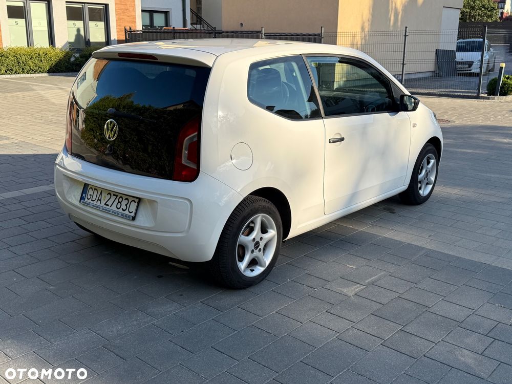 Volkswagen up! - 4