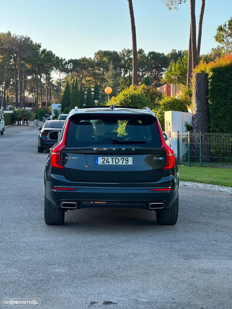 Volvo XC 90 2.0 D4 R-Design - 12