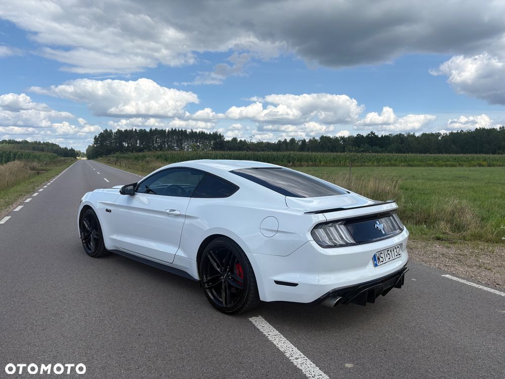Ford Mustang 3.7 V6 - 8