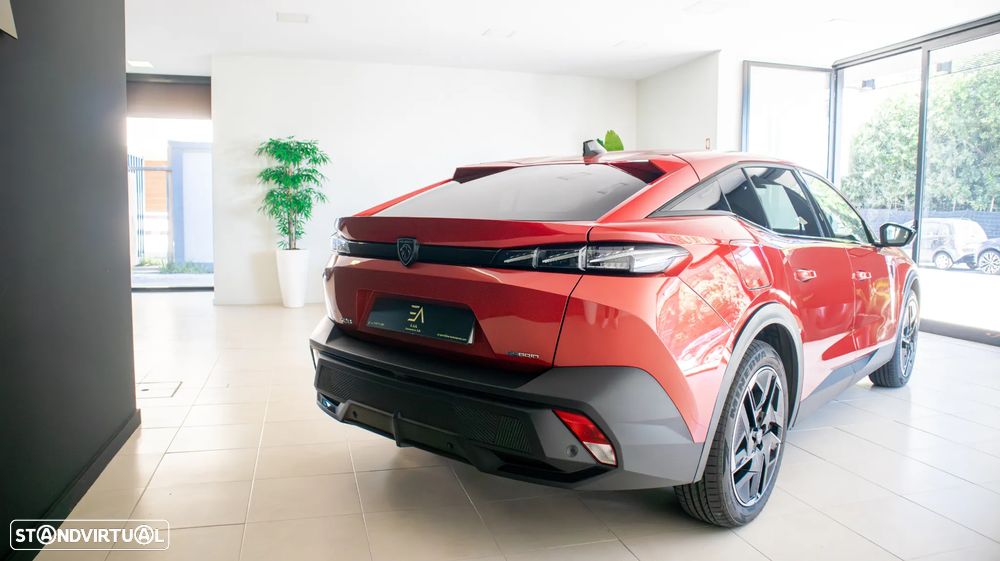 Peugeot 408 Plug-In Hybrid 180 e-EAT8 GT - 3