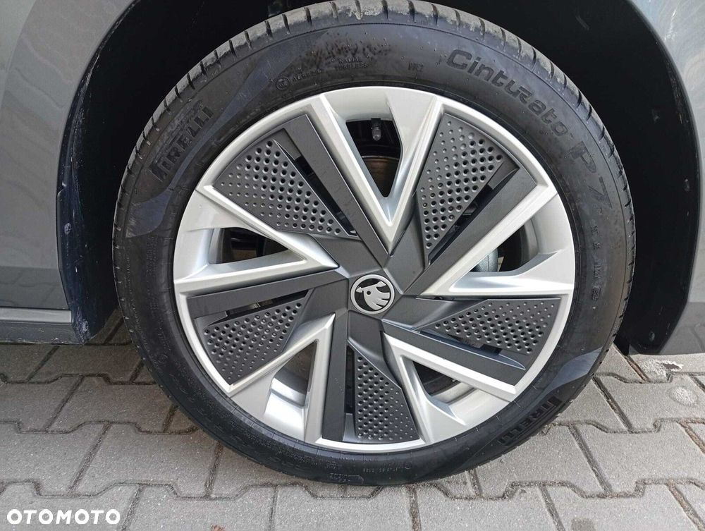 Skoda Superb 2.0 TDI SCR Edition 130 DSG - 28