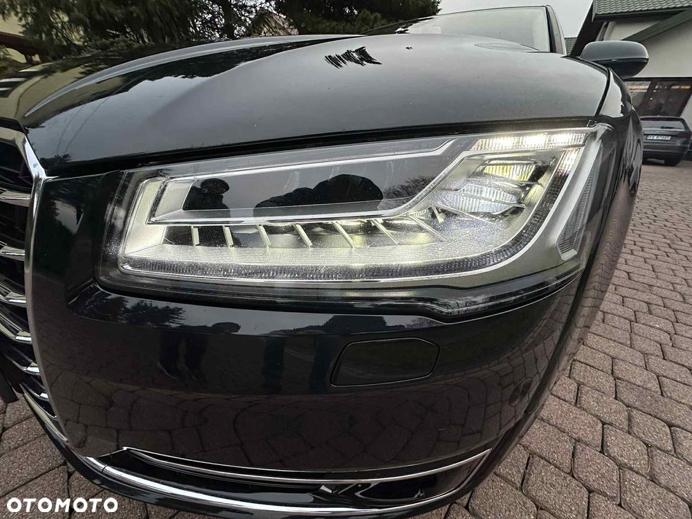 Audi A8 4.2 TDI DPF (clean diesel) quattro tiptronic Lang - 4