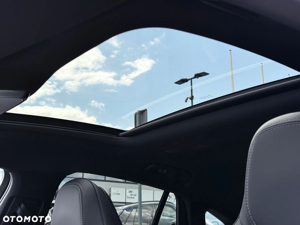Hongqi H6 2.0T Deluxe - 25