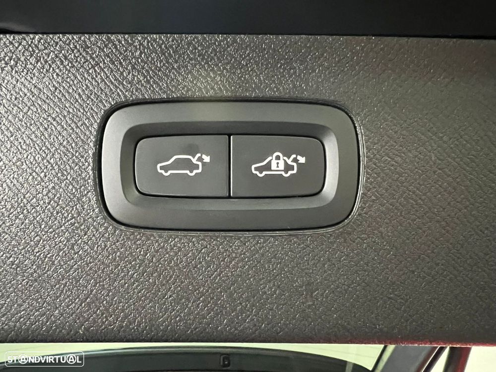 Volvo XC 90 2.0 T8 PHEV Ultimate Dark AWD - 27