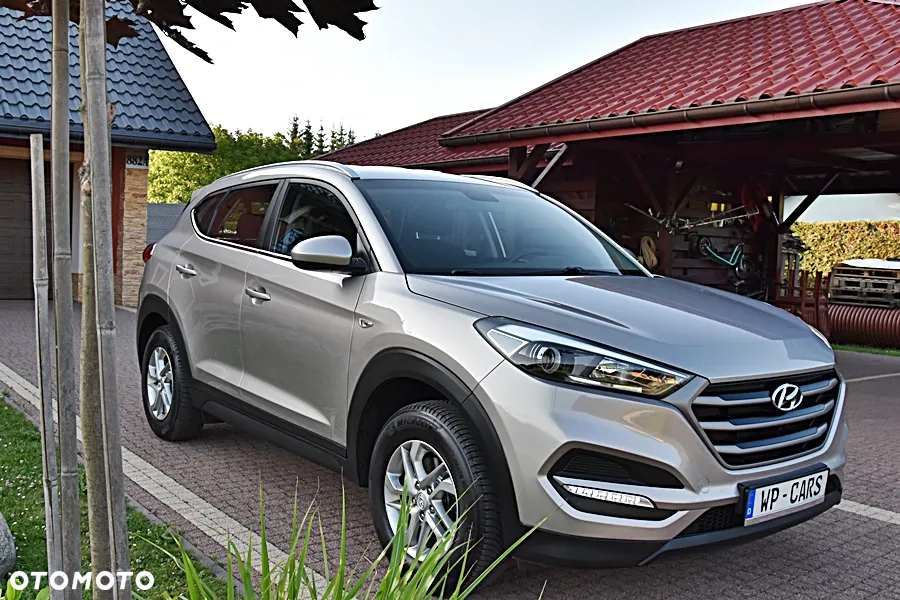 Hyundai Tucson 1.6 GDi 2WD Select - 12