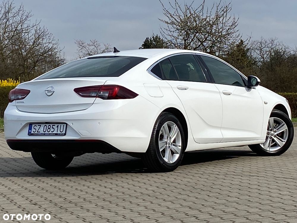 Opel Insignia 1.6 CDTI Edition S&S - 11