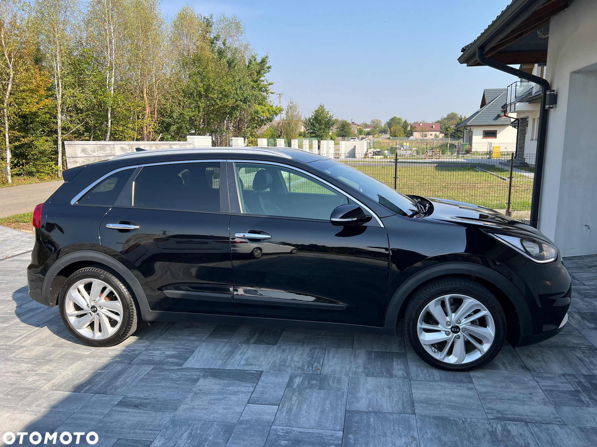 Kia Niro 1.6 GDI Hybrid L Business Line - 6