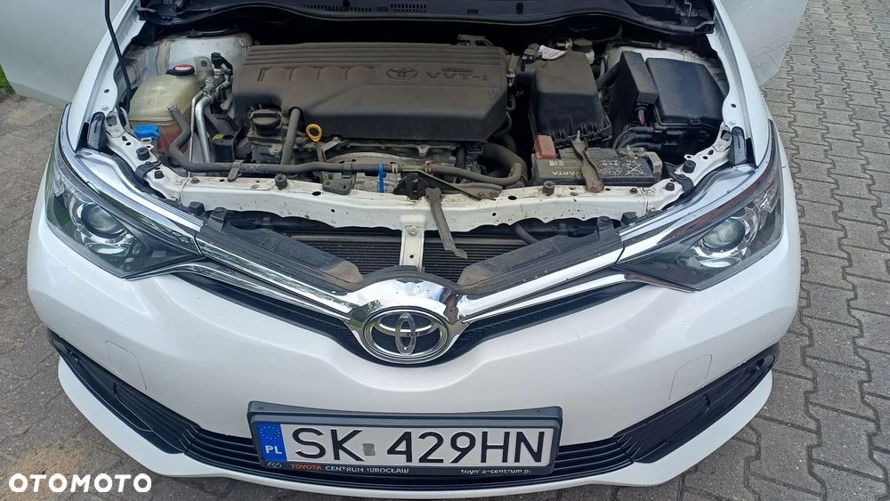 Toyota Auris 1.33 VVT-i Active - 8