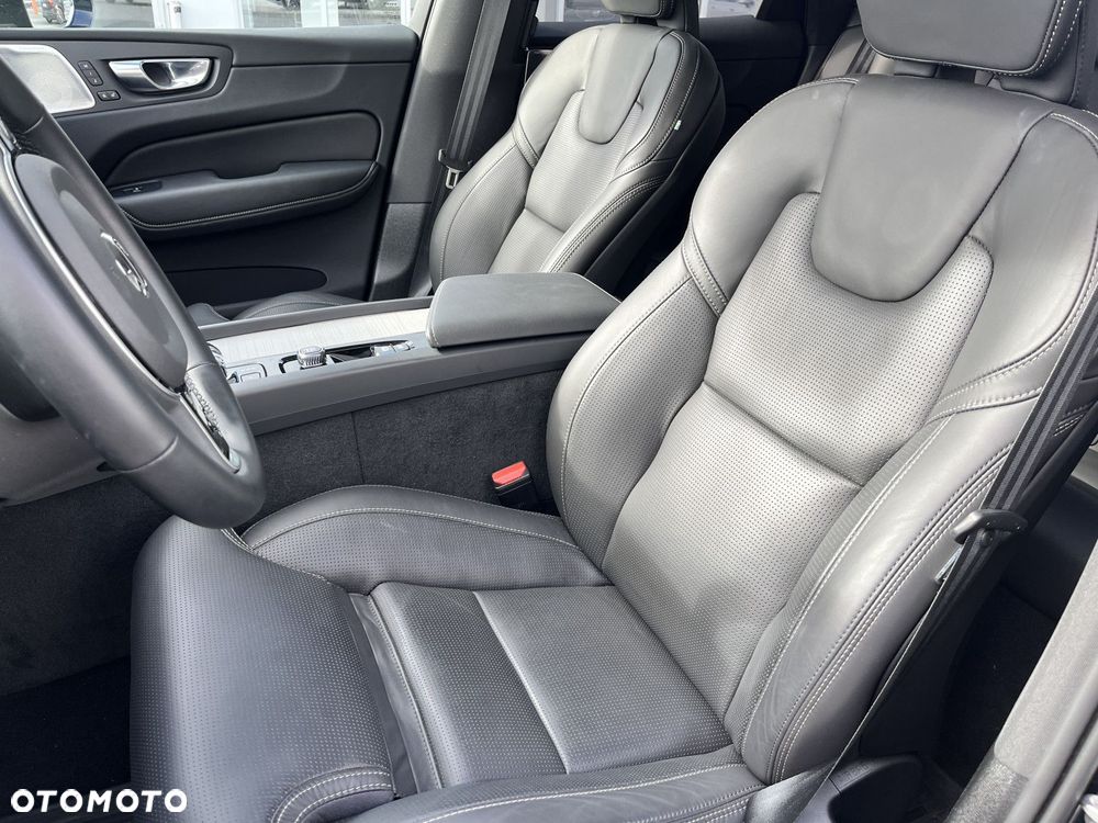 Volvo XC 60 - 12