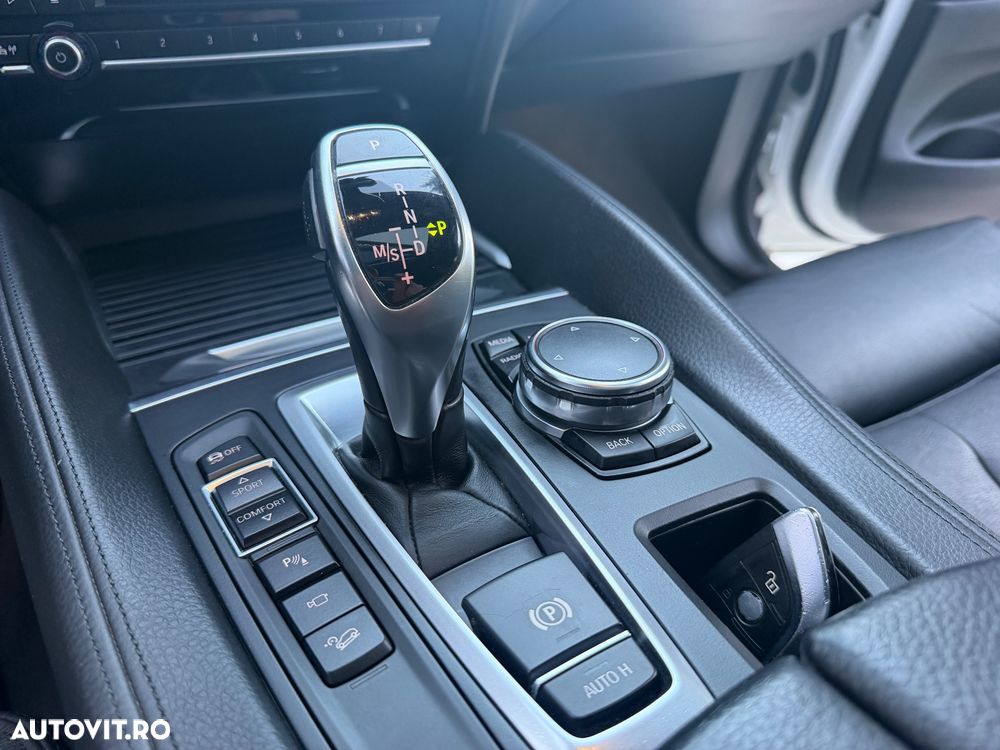 BMW X6 xDrive30d - 12