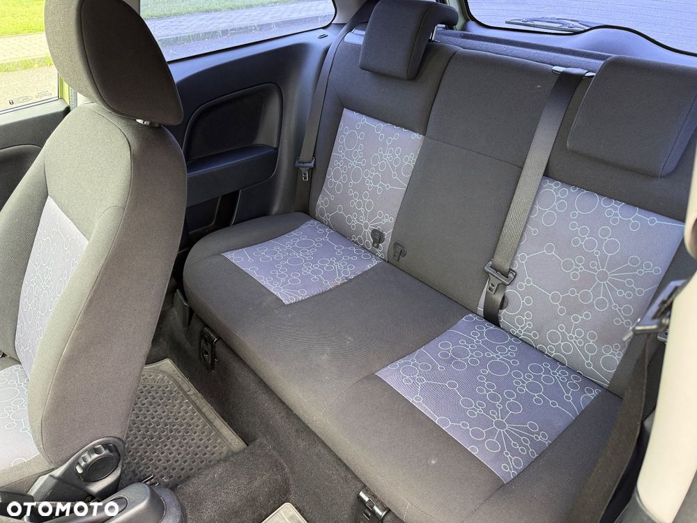 Ford Fiesta 1.3 - 13