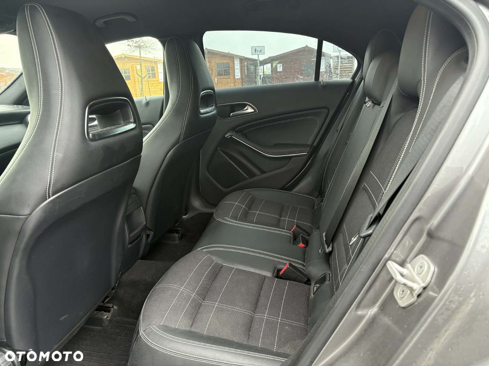 Mercedes-Benz Klasa A 180 - 10