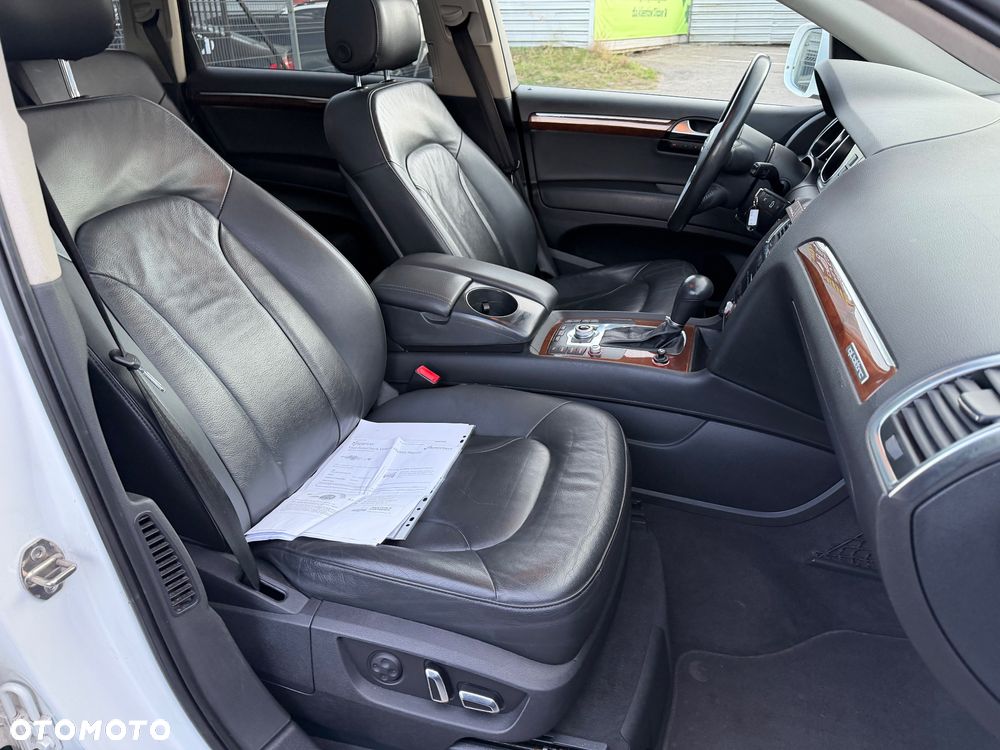 Audi Q7 - 7