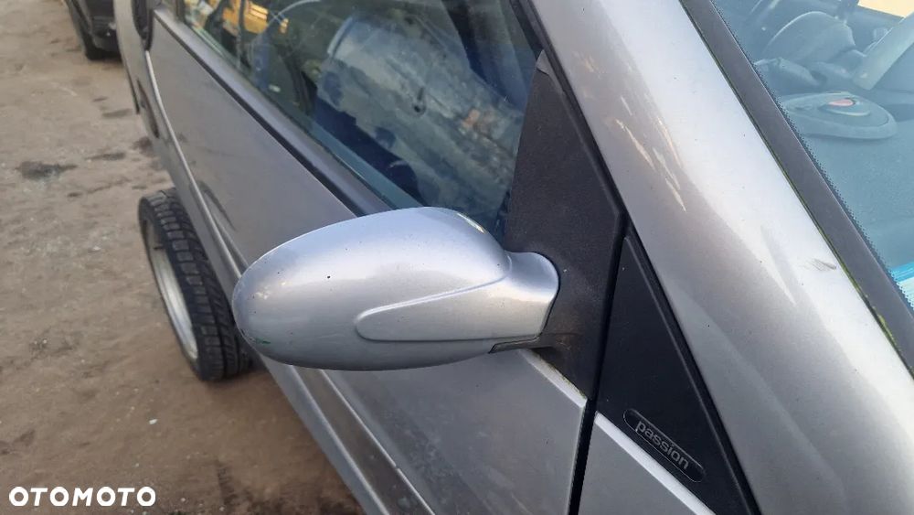 SMART FORTWO I LUSTERKO PRAWE - 1