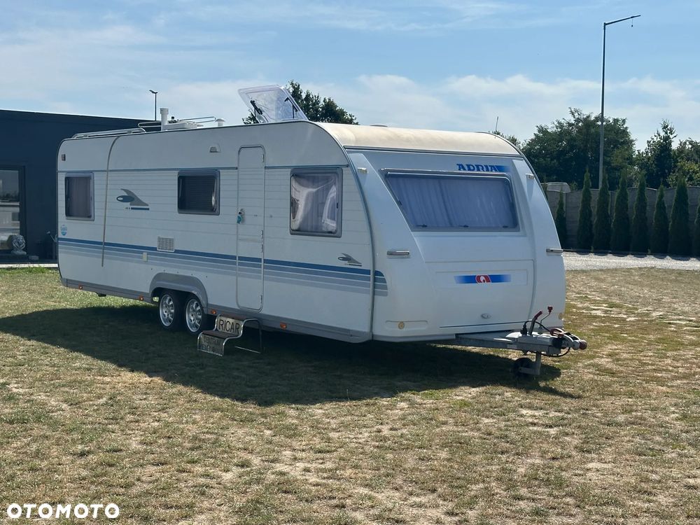 Adria CLASSICA 743 UP z ALDE , dużą markizą. 6/7 osobowa - 7