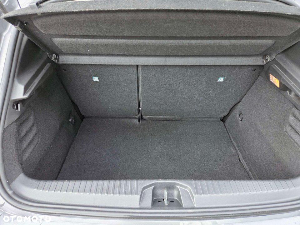 Renault Clio - 9