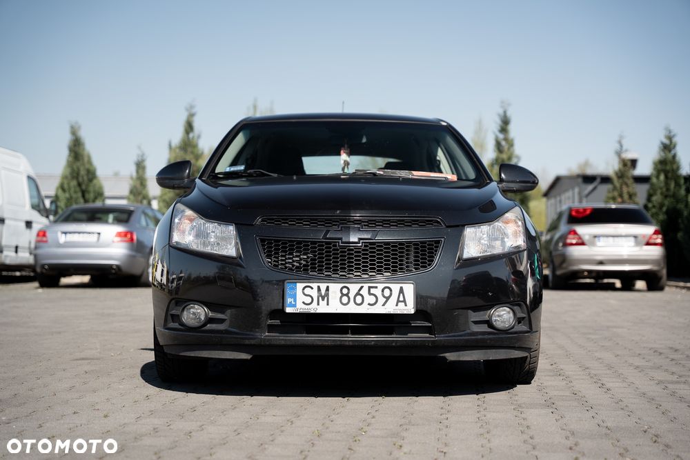 Chevrolet Cruze 1.6 LT - 18