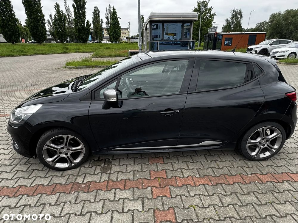 Renault Clio - 6