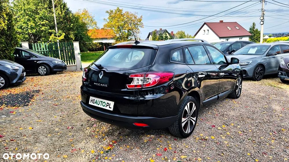 Renault Megane 2.0 16V Bose Edition CVT - 14