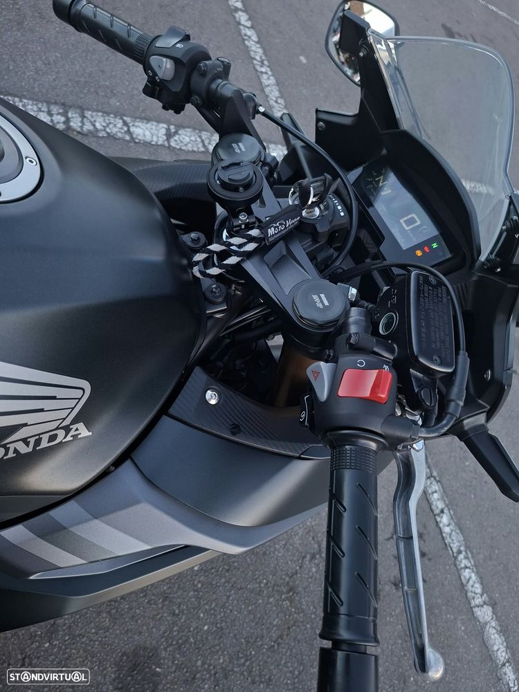 Honda CBR - 8