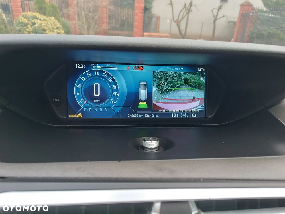 Citroën C4 Grand Picasso BlueHDi 150 EAT6 Exclusive - 24