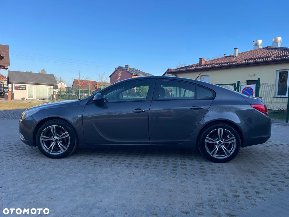 Opel Insignia 1.8 Active - 12