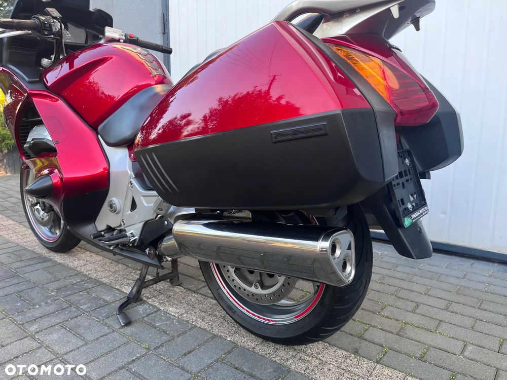 Honda ST - 13
