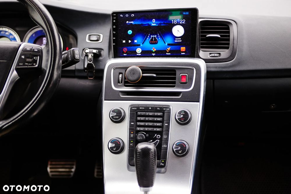 Volvo V60 D4 Geartronic RDesign - 20