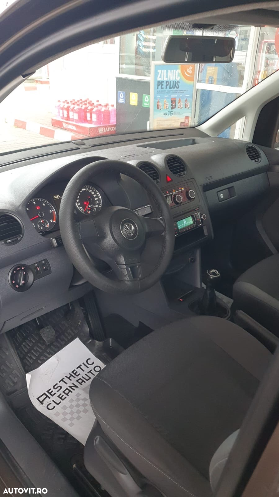 Volkswagen Caddy 1.6 TDI - 11