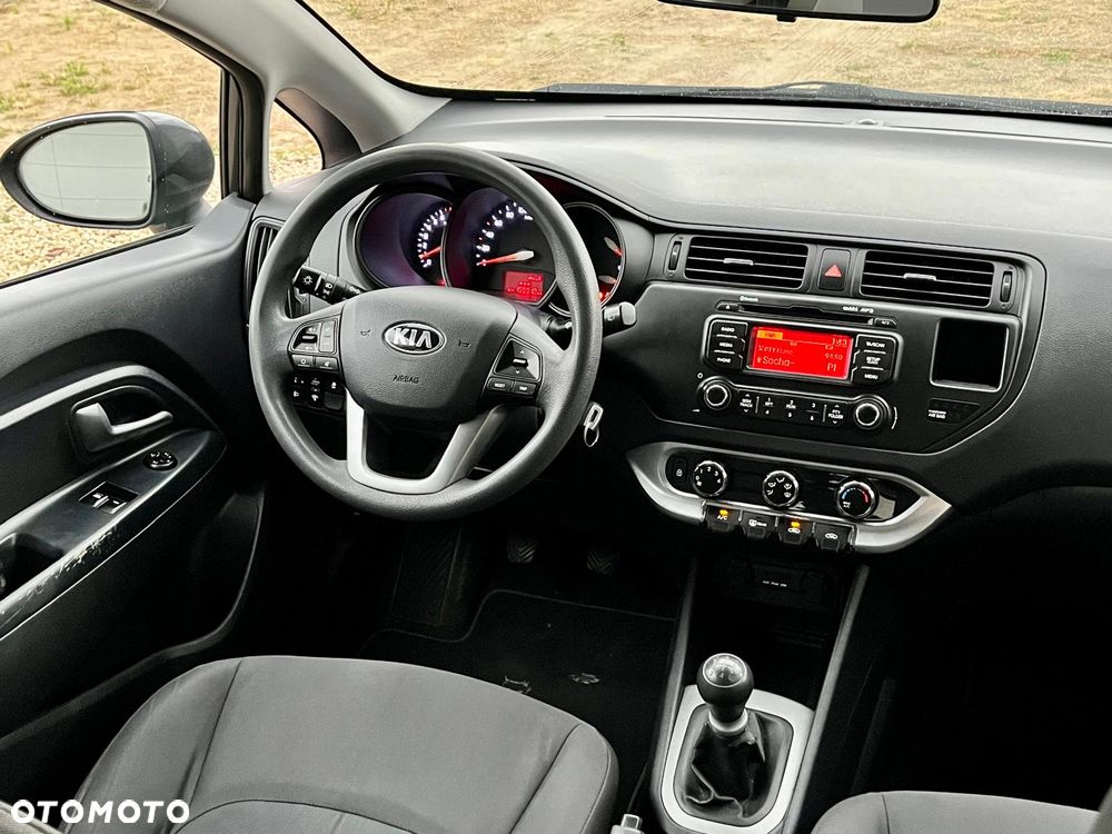 Kia Rio 1.2 Attract - 20