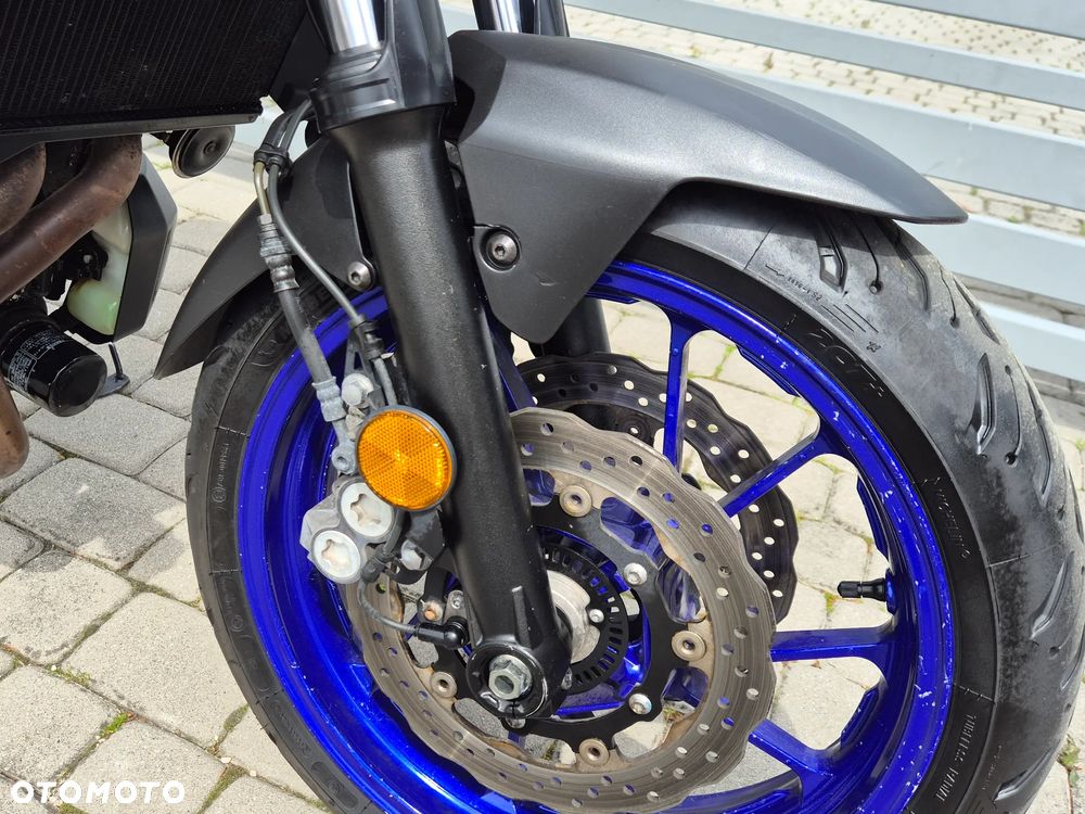 Yamaha MT - 4
