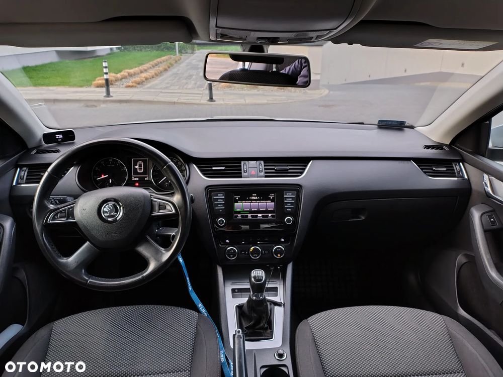 Skoda Octavia 1.4 TSI Ambition - 14