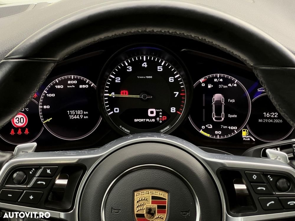 Porsche Cayenne E-Hybrid Tiptronic S - 20