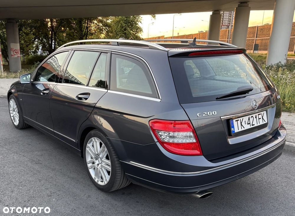 Mercedes-Benz Klasa C 200 CGI Automatik BlueEFFICIENCY Avantgarde - 8