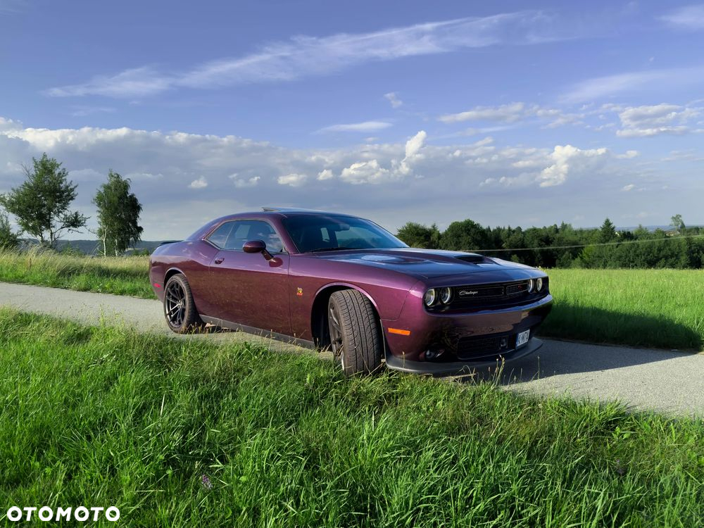 Dodge Challenger 6.4 Scat Pack - 3