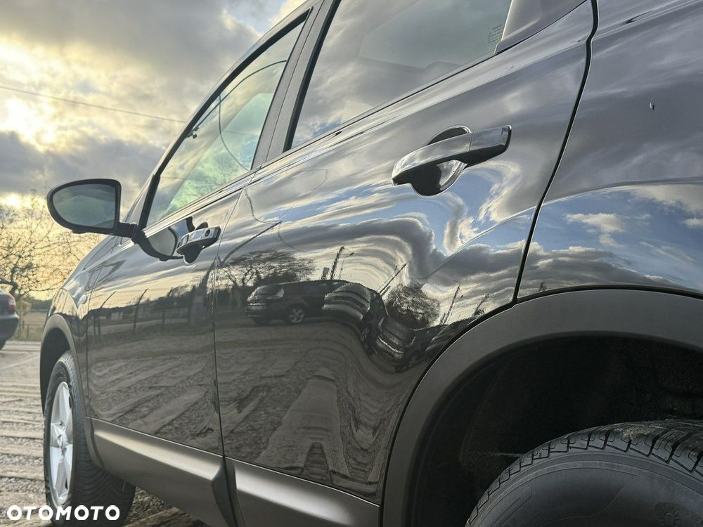 Nissan Qashqai - 22