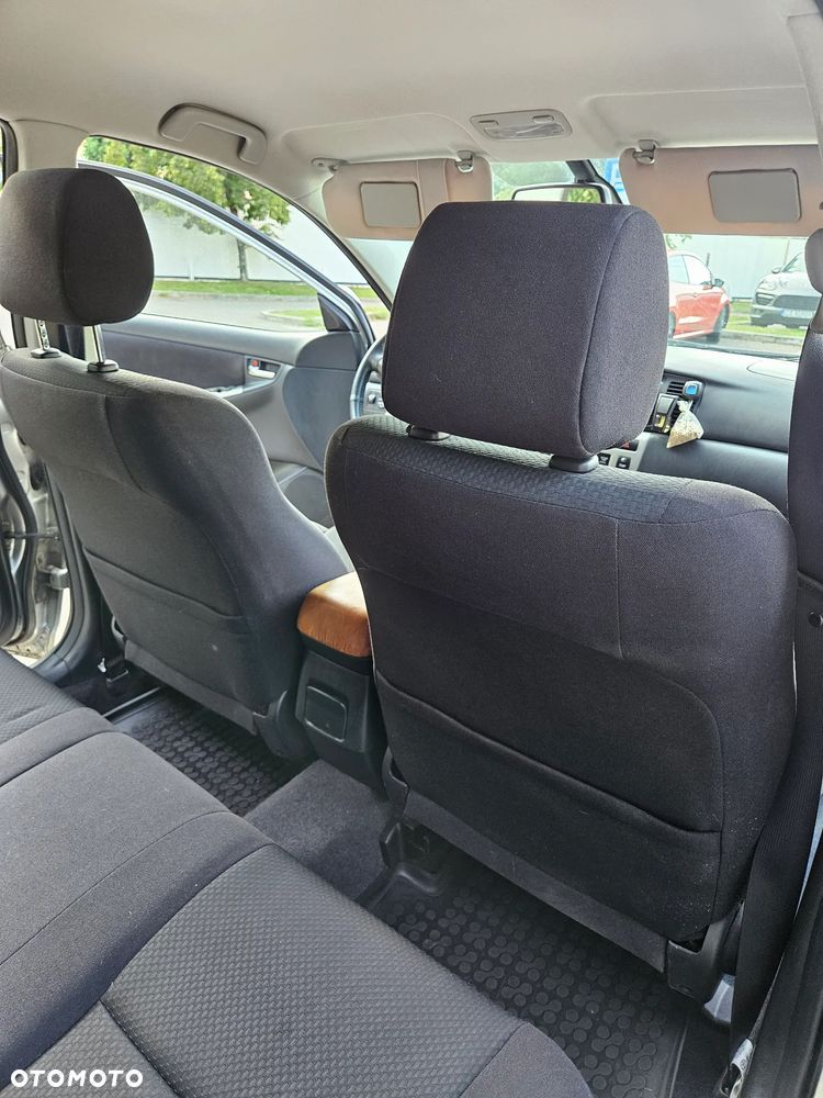 Toyota Corolla 1.4 VVT-i Sol - 14