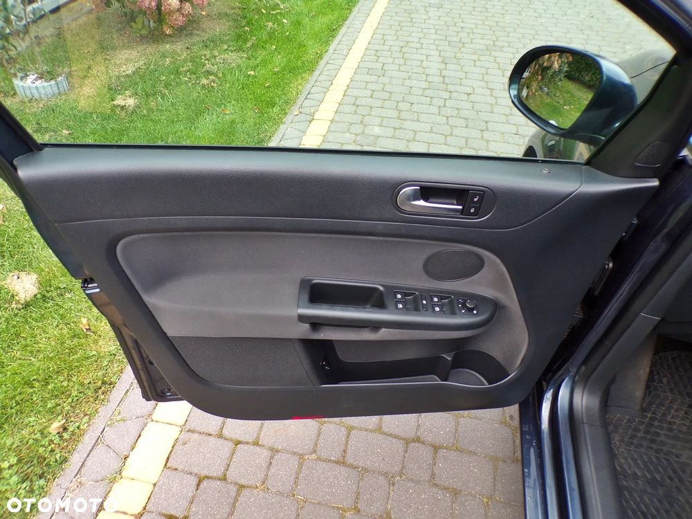 Volkswagen Golf Plus 1.4 TSI Team - 17