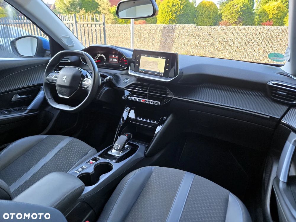 Peugeot 2008 1.2 PureTech Active Pack S&S EAT8 - 8